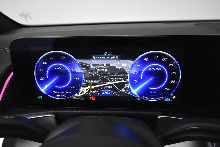 Mercedes-Benz EQB vaihtoauto