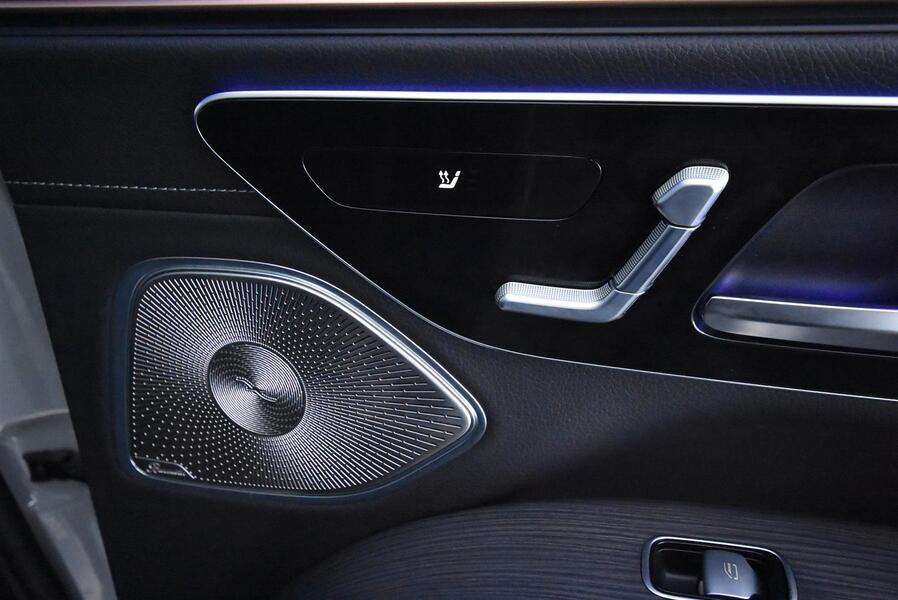 Mercedes-Benz EQS vaihtoauto