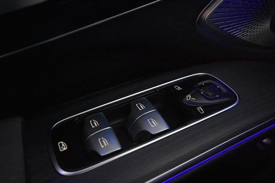 Mercedes-Benz EQS vaihtoauto