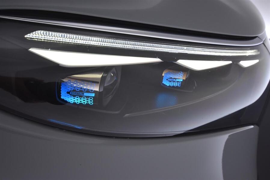 Mercedes-Benz EQS vaihtoauto