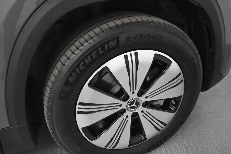 Mercedes-Benz EQA vaihtoauto