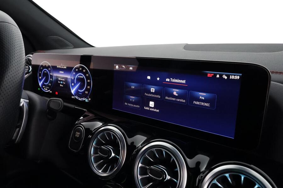 Mercedes-Benz EQA vaihtoauto