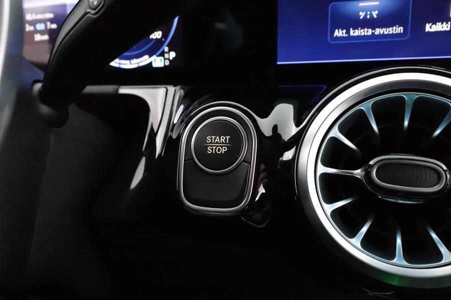 Mercedes-Benz EQA vaihtoauto
