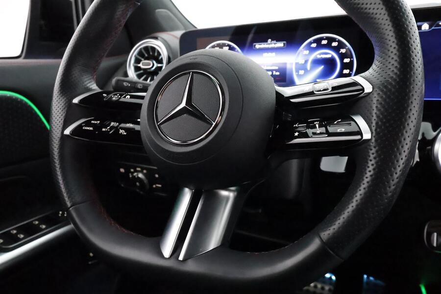 Mercedes-Benz EQA vaihtoauto