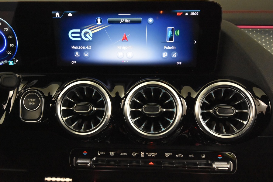 Mercedes-Benz EQA vaihtoauto