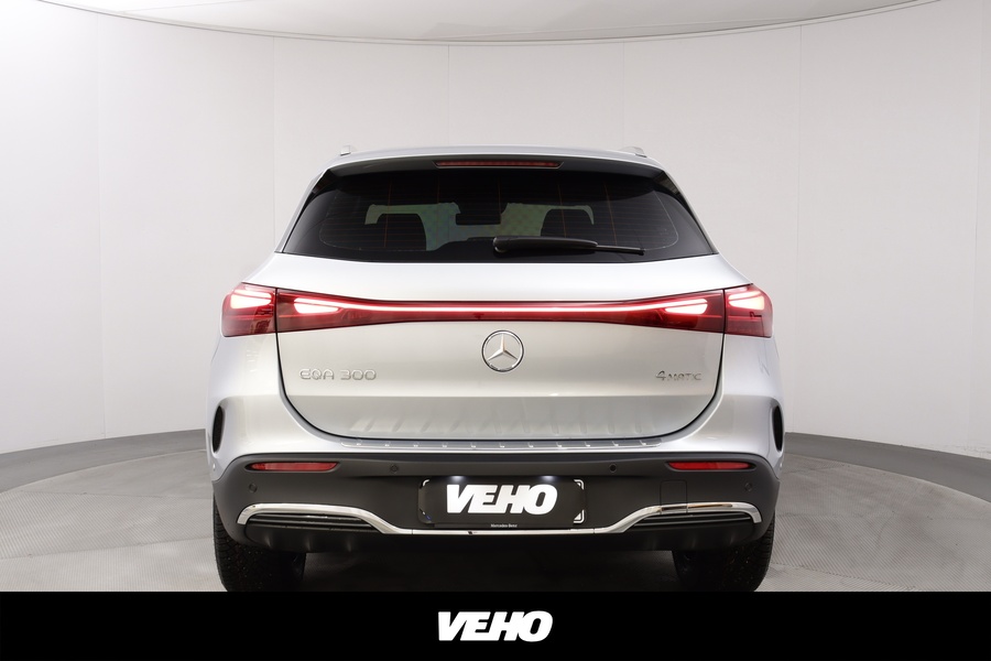 Mercedes-Benz EQA vaihtoauto