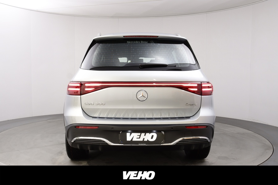 Mercedes-Benz EQB vaihtoauto