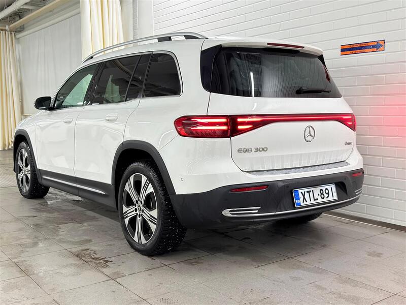 Mercedes-Benz EQB vaihtoauto