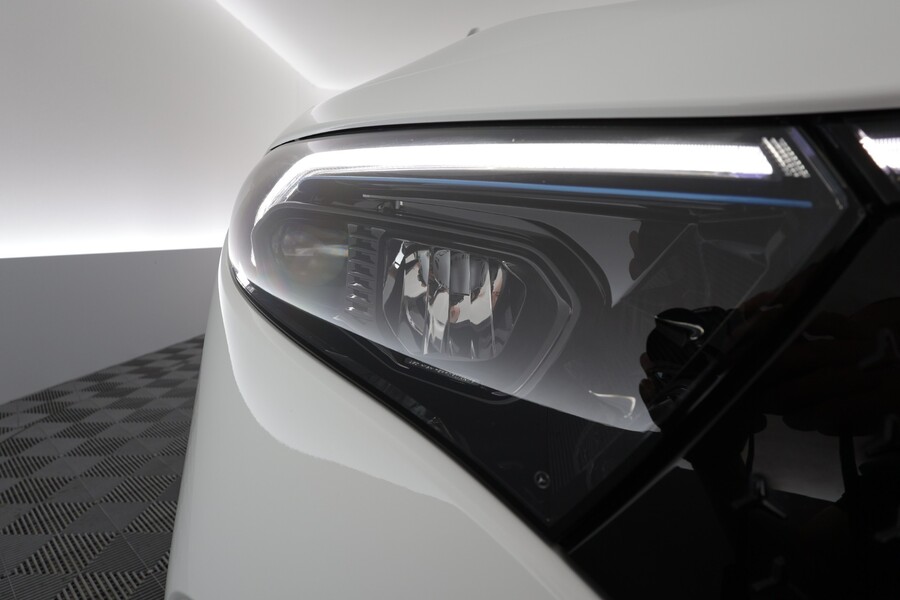 Mercedes-Benz EQB vaihtoauto