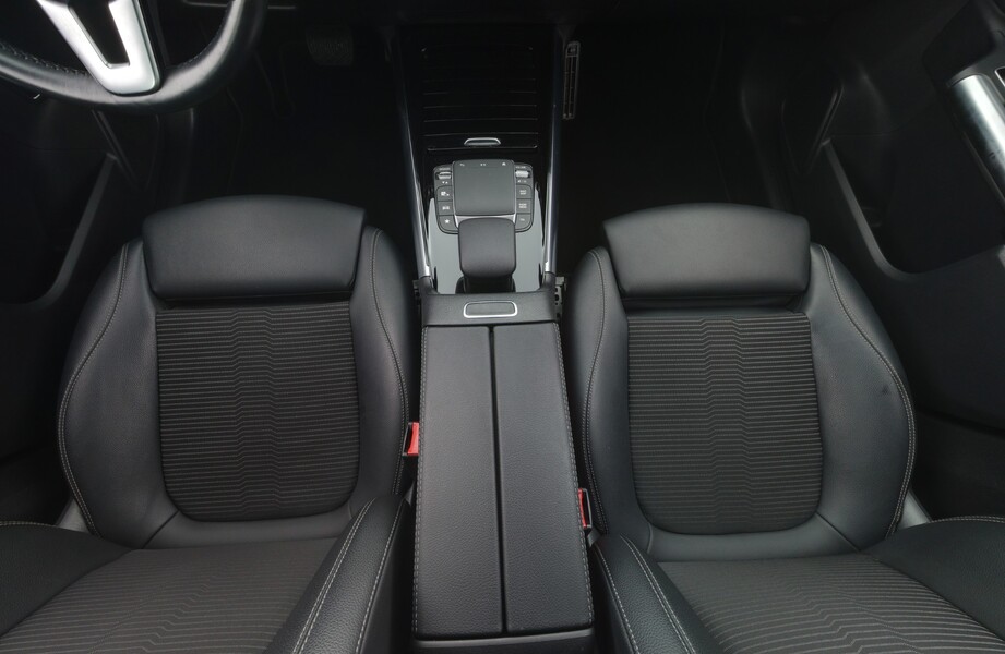 Mercedes-Benz GLA vaihtoauto