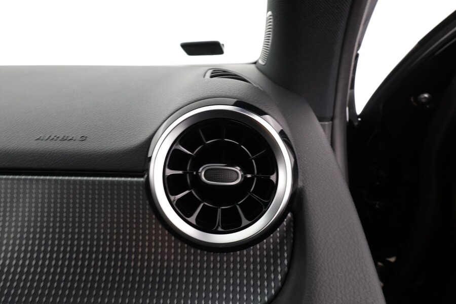 Mercedes-Benz GLA vaihtoauto