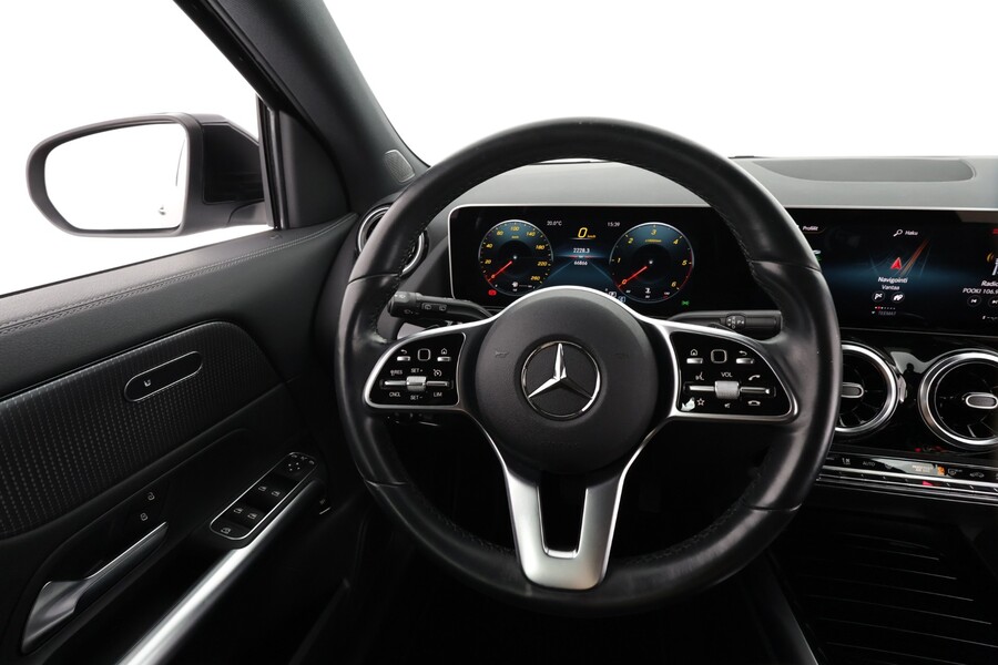 Mercedes-Benz GLA vaihtoauto