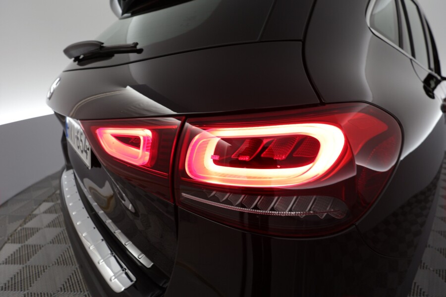 Mercedes-Benz GLA vaihtoauto