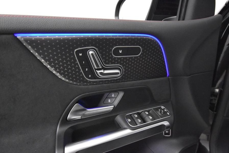 Mercedes-Benz EQB vaihtoauto