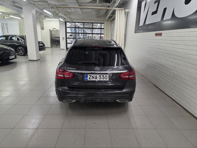 Mercedes-Benz C vaihtoauto