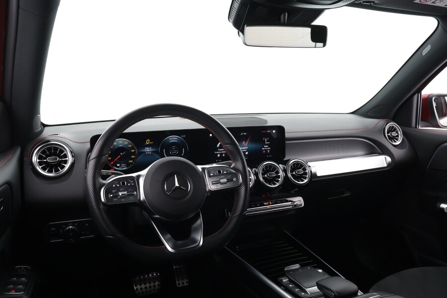 Mercedes-Benz EQB vaihtoauto