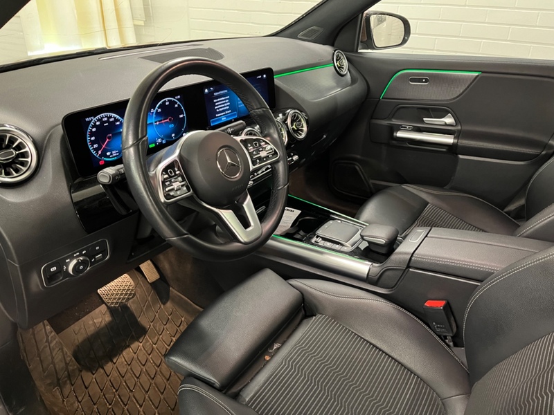 Mercedes-Benz EQA vaihtoauto