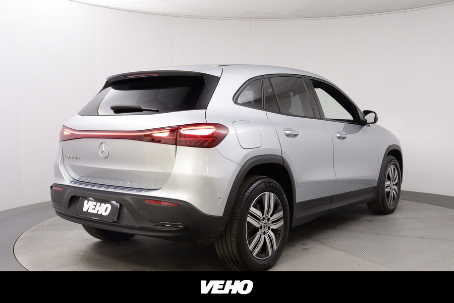 Mercedes-Benz EQA vaihtoauto