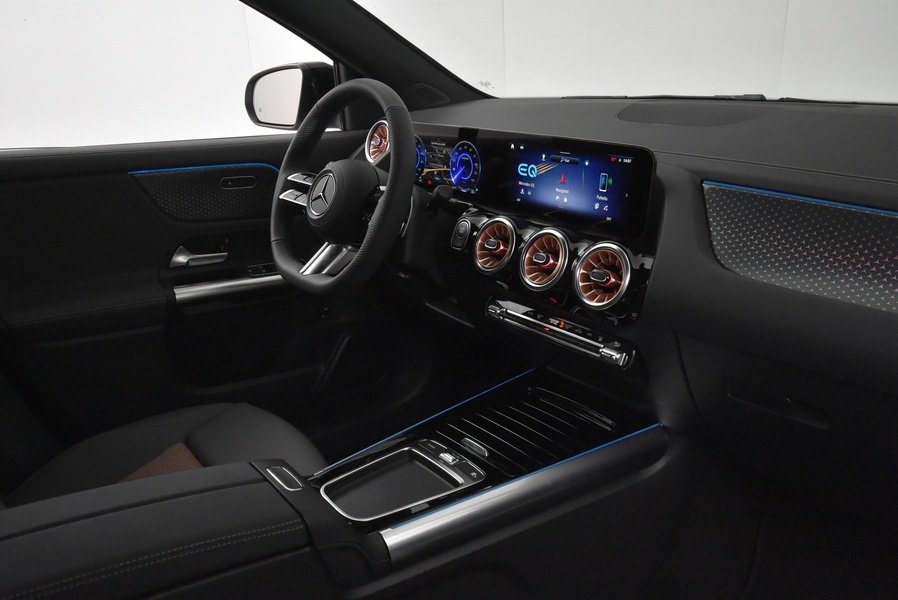 Mercedes-Benz EQA vaihtoauto