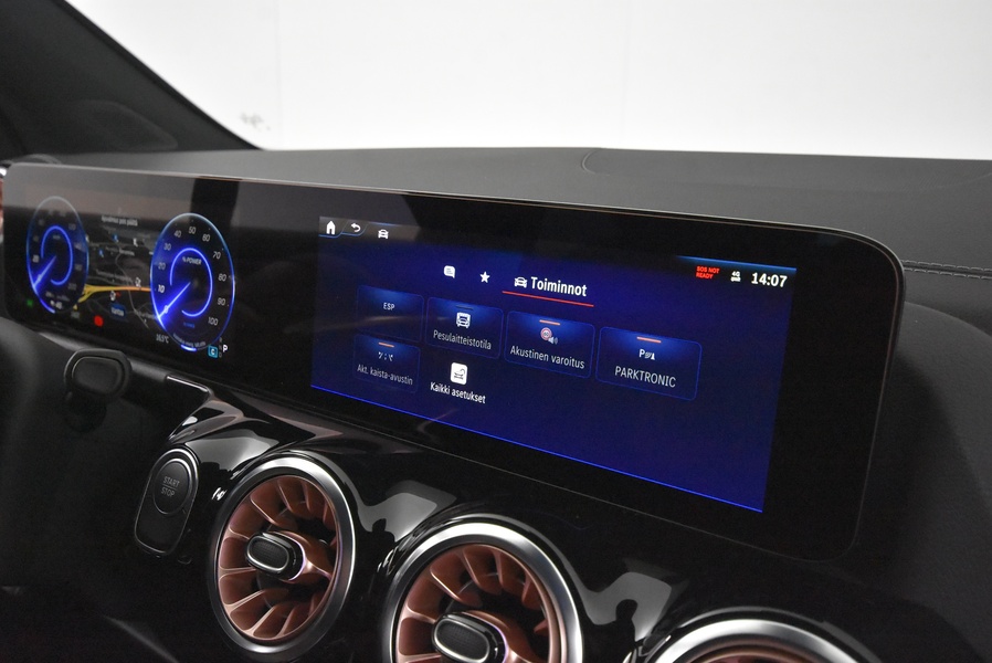 Mercedes-Benz EQA vaihtoauto