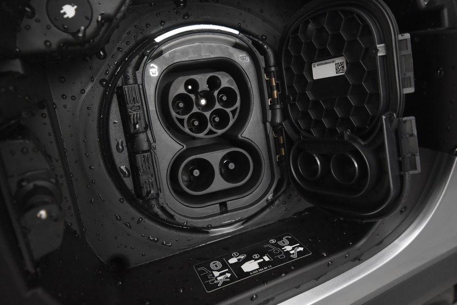 Mercedes-Benz EQA vaihtoauto