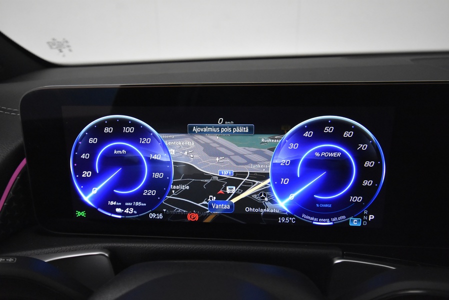 Mercedes-Benz EQB vaihtoauto