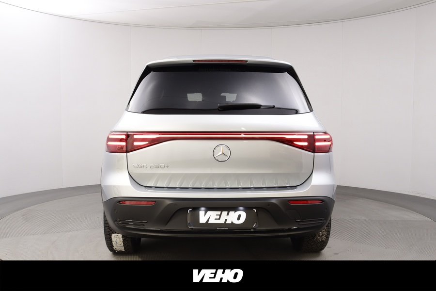 Mercedes-Benz EQB vaihtoauto