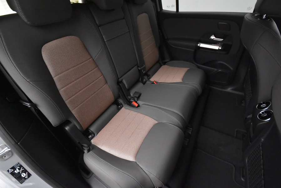 Mercedes-Benz EQB vaihtoauto