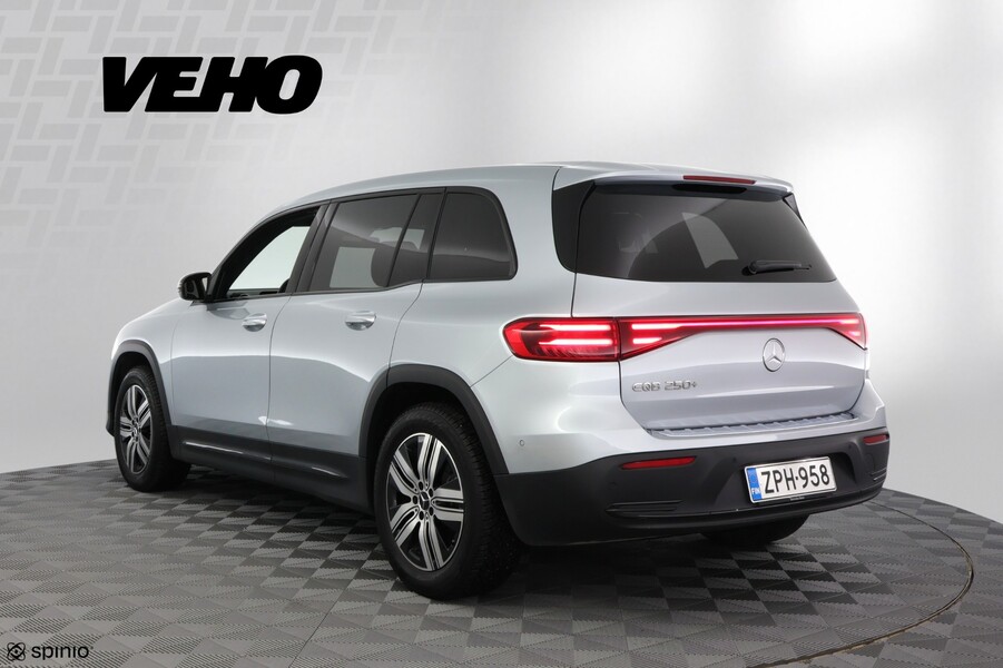 Mercedes-Benz EQB vaihtoauto
