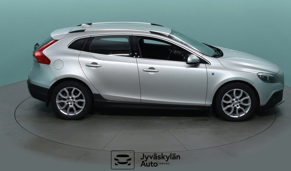 Volvo V40 Cross Country vaihtoauto