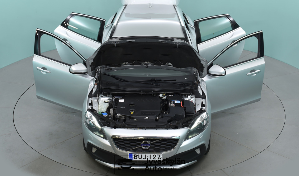 Volvo V40 Cross Country vaihtoauto