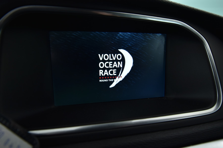 Volvo V40 Cross Country vaihtoauto