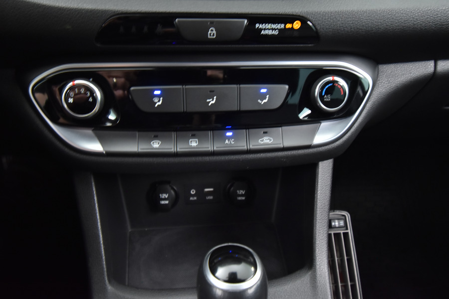 Hyundai i30 5d vaihtoauto