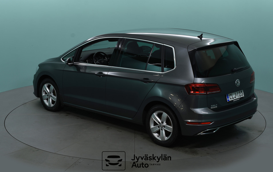 Volkswagen Golf Sportsvan vaihtoauto