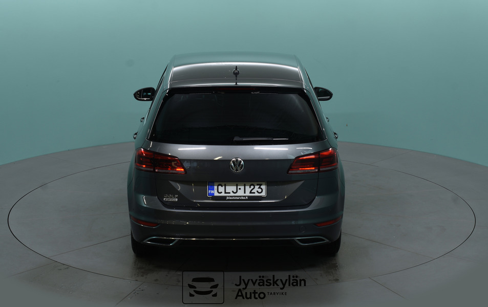 Volkswagen Golf Sportsvan vaihtoauto