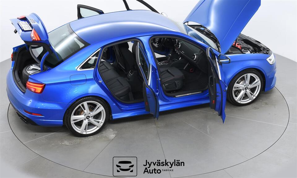 Audi RS3 vaihtoauto