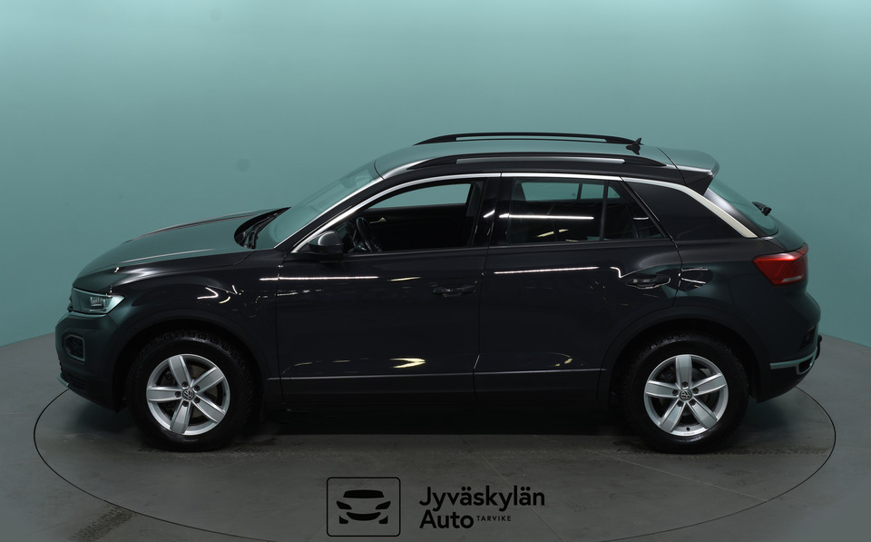 Volkswagen T-Roc vaihtoauto