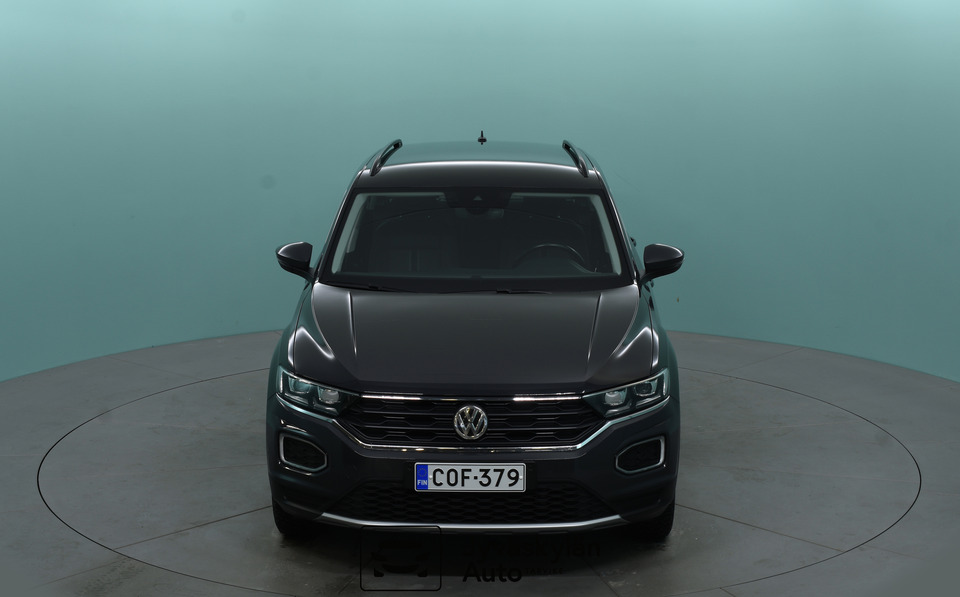 Volkswagen T-Roc vaihtoauto