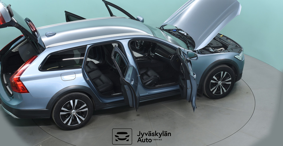 Volvo V90 Cross Country vaihtoauto