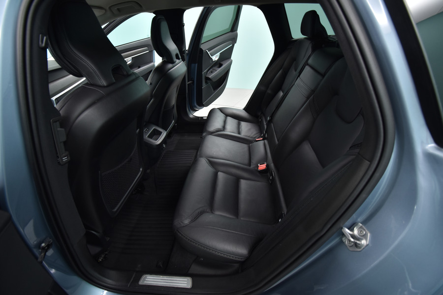 Volvo V90 Cross Country vaihtoauto