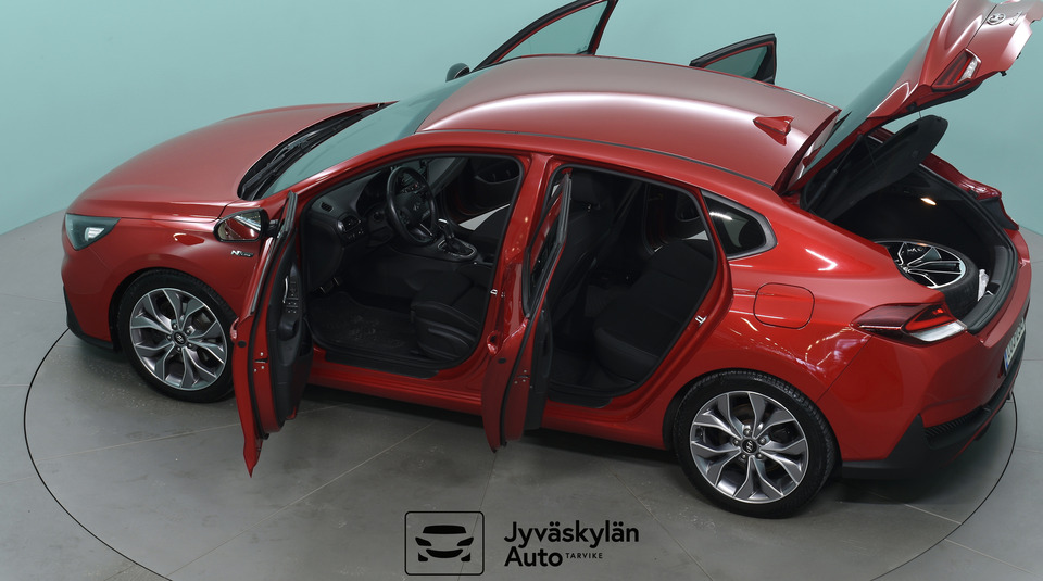 Hyundai i30 Fastback vaihtoauto