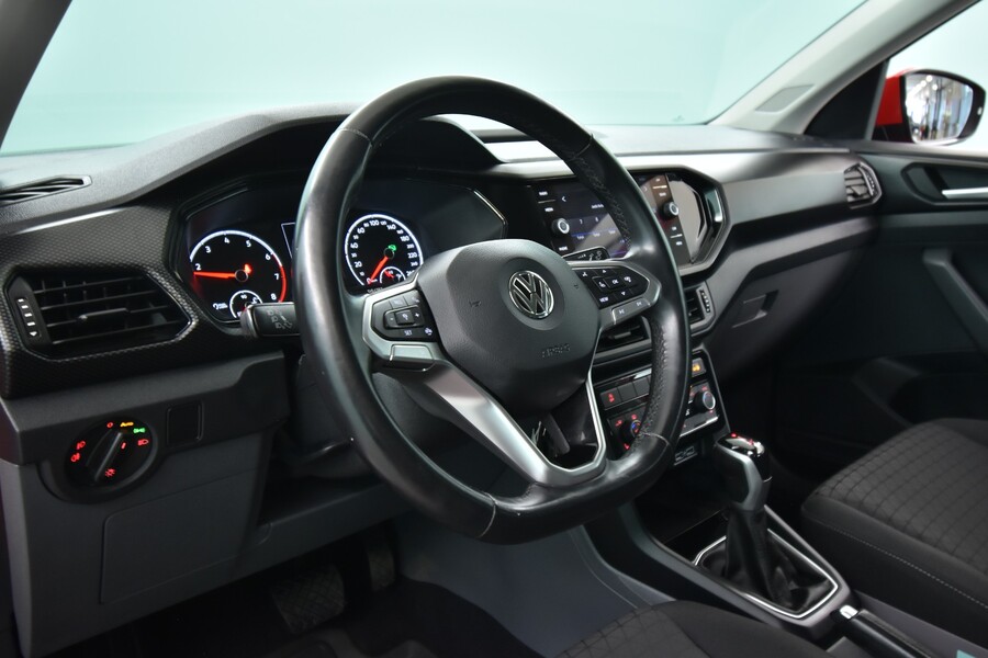 Volkswagen T-Cross vaihtoauto