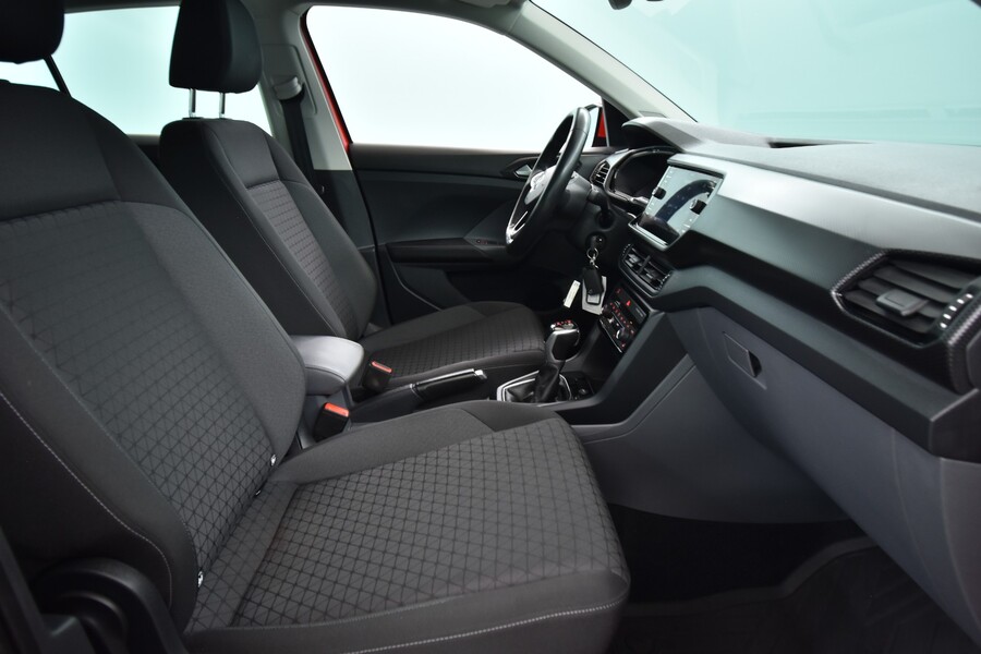 Volkswagen T-Cross vaihtoauto