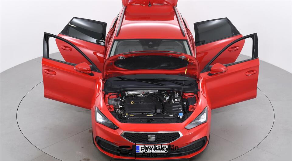 SEAT Leon Sportstourer vaihtoauto