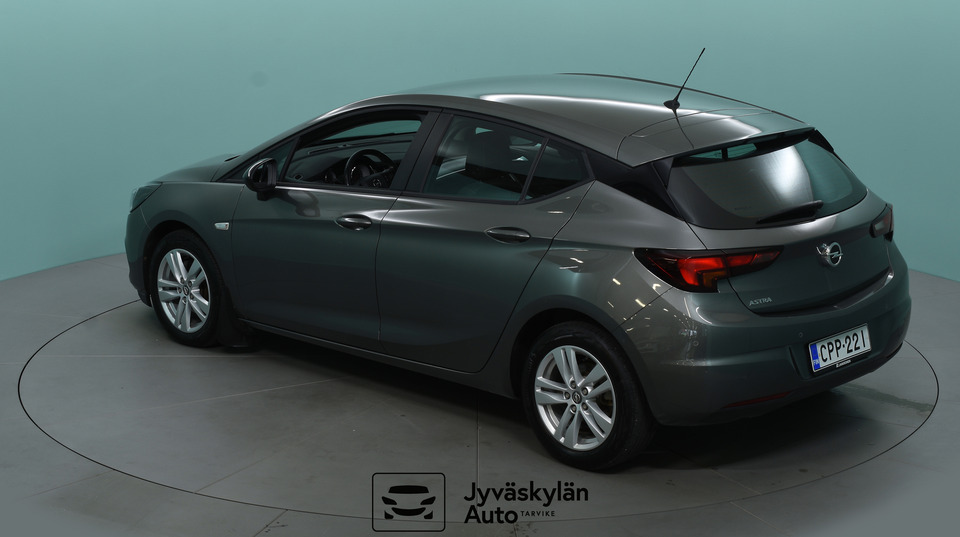 Opel Astra vaihtoauto