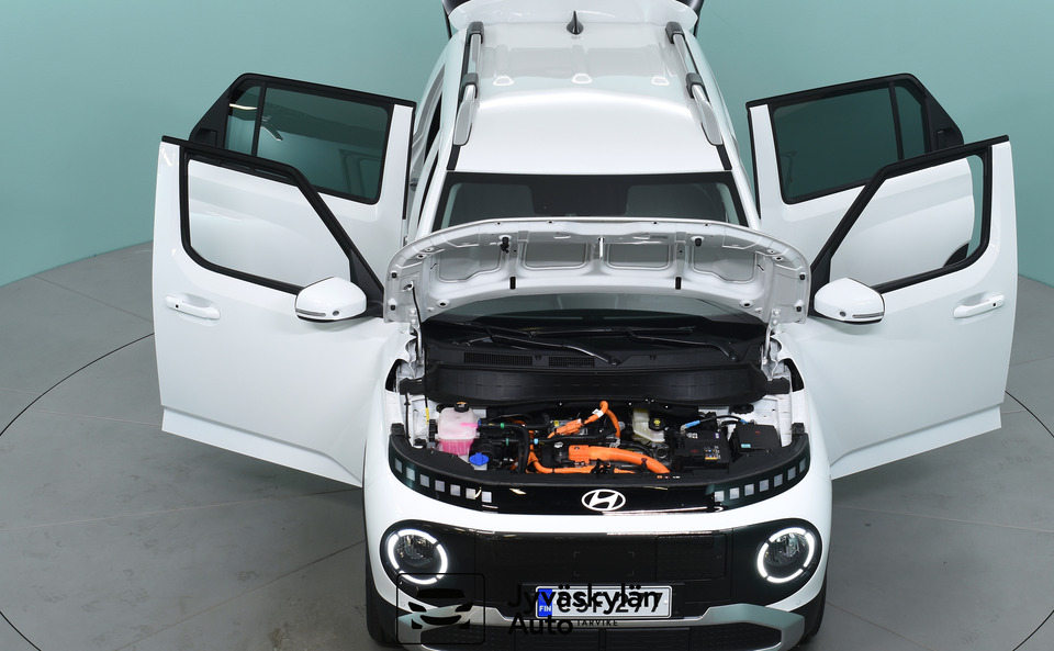 Hyundai INSTER vaihtoauto