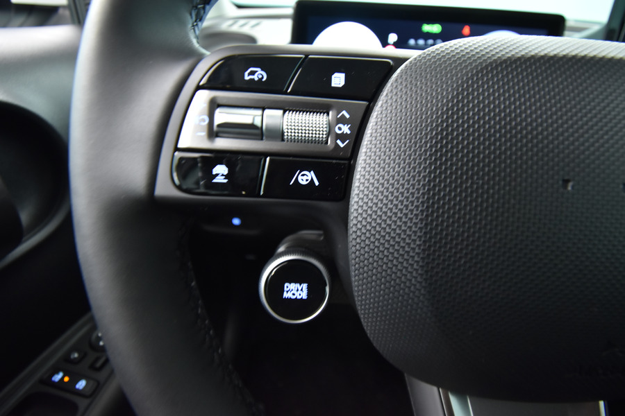 Hyundai INSTER vaihtoauto