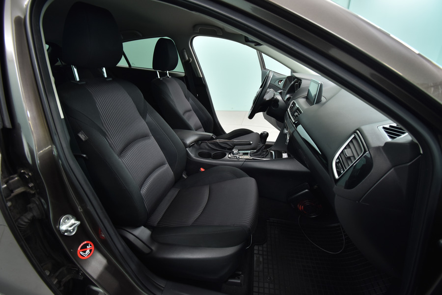 Mazda 3 vaihtoauto
