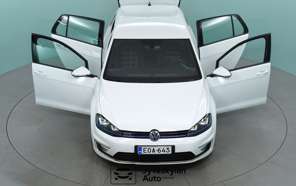 Volkswagen Golf vaihtoauto