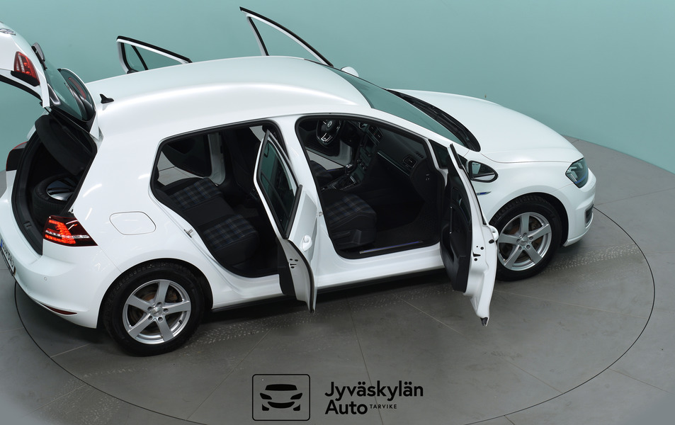 Volkswagen Golf vaihtoauto